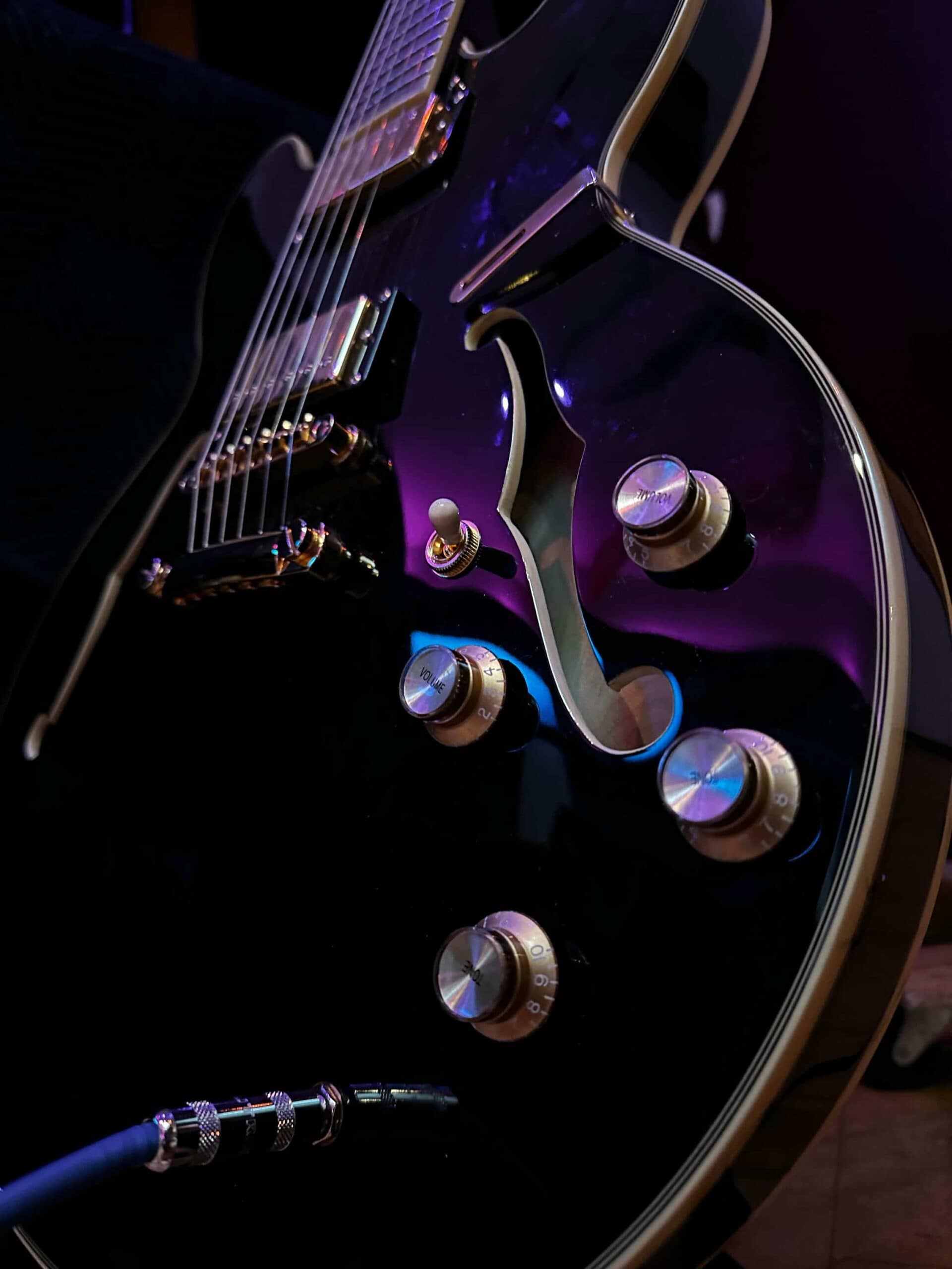 Choosing Your First Electric Guitar